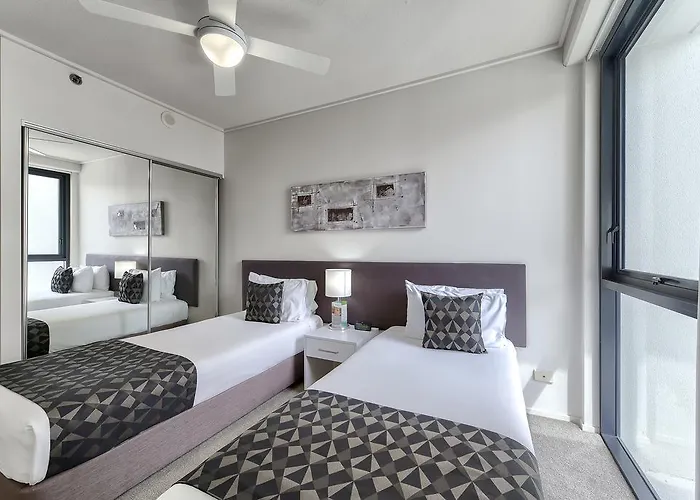 Skd Suites
