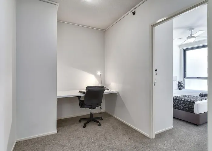 Skd Suites